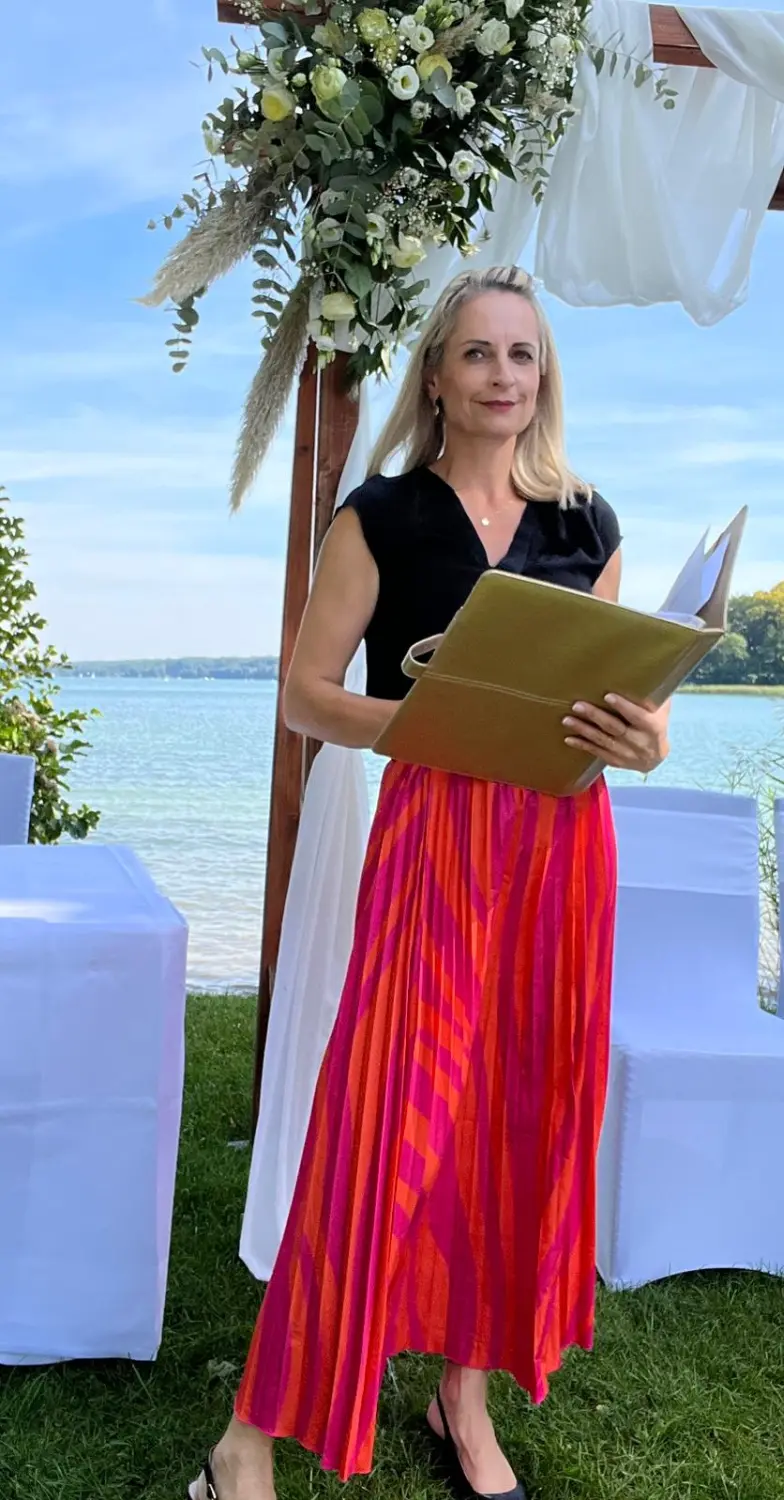 Frau von Ein Himmel voll Worte 