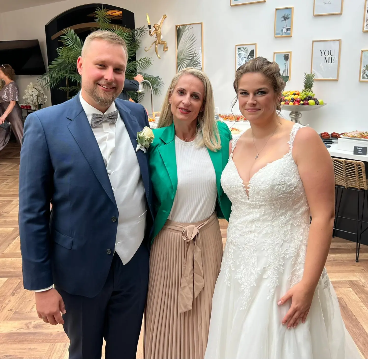 Gäste bei Hochzeit von Ein Himmel voll Worte 